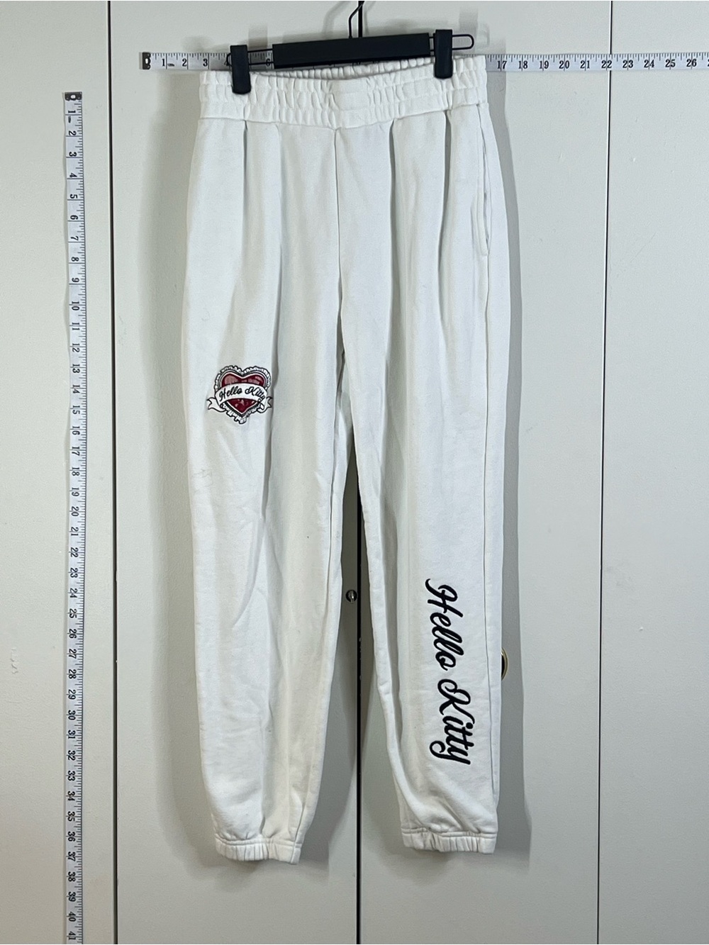 Forever 21 Hello Kitty White Jogger Sweatpants Size Small
